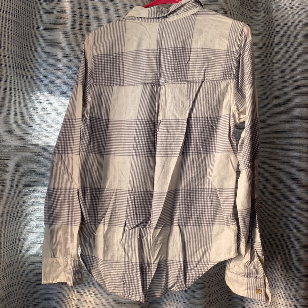 A&F cotton button up - Picture 7 of 8